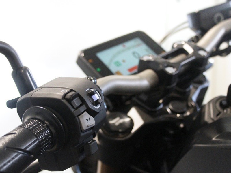  Honda CB650R E-Clutch 5065923