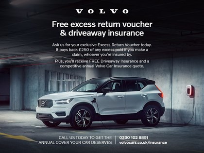 2020 (20) VOLVO XC40 2.0 T4 R DESIGN Pro 5dr Geartronic