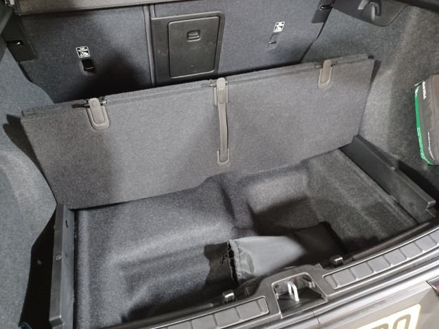 2022 (72) VOLVO XC40 170kW Recharge Plus 69kWh 5dr Auto 2950650