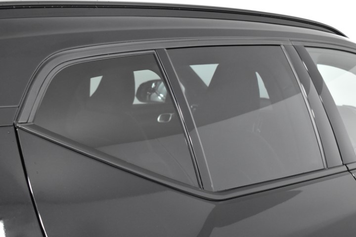 2022 (72) VOLVO XC40 170kW Recharge Plus 69kWh 5dr Auto 2950677