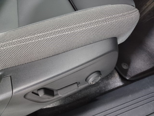 2022 (72) VOLVO XC40 170kW Recharge Plus 69kWh 5dr Auto 2950640