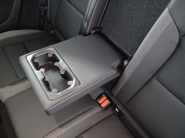 2022 (72) VOLVO XC40 170kW Recharge Plus 69kWh 5dr Auto 2950658