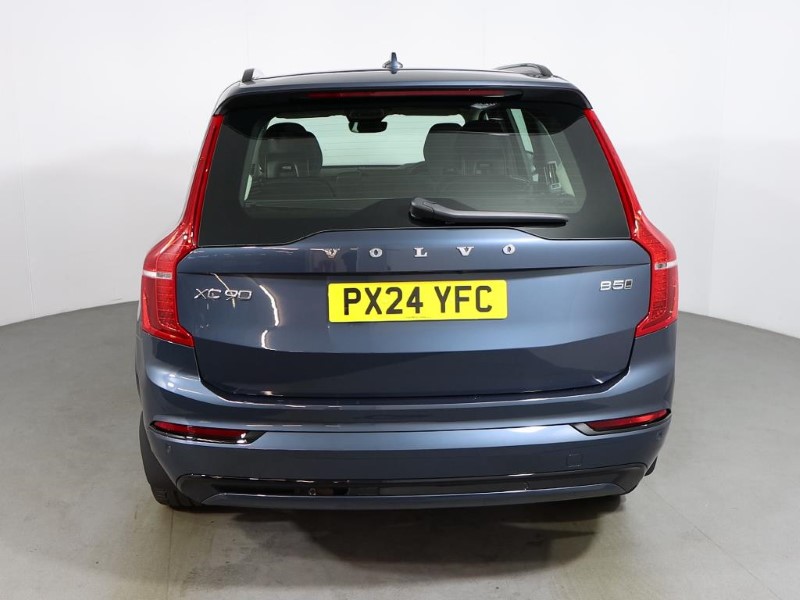 2024 (24) VOLVO XC90 2.0 B5P [250] Plus Dark 5dr AWD Geartronic 3356684
