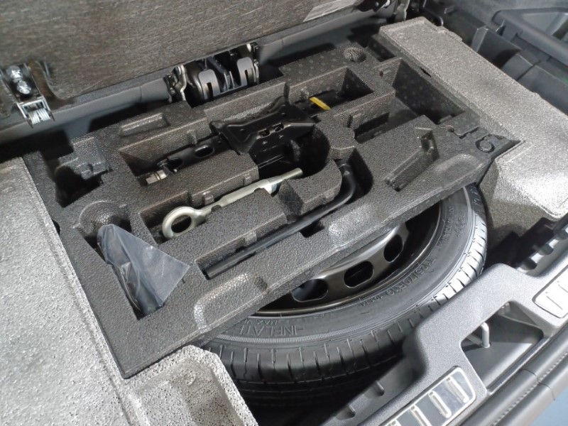 2024 (24) VOLVO XC90 2.0 B5P [250] Plus Dark 5dr AWD Geartronic 3356702