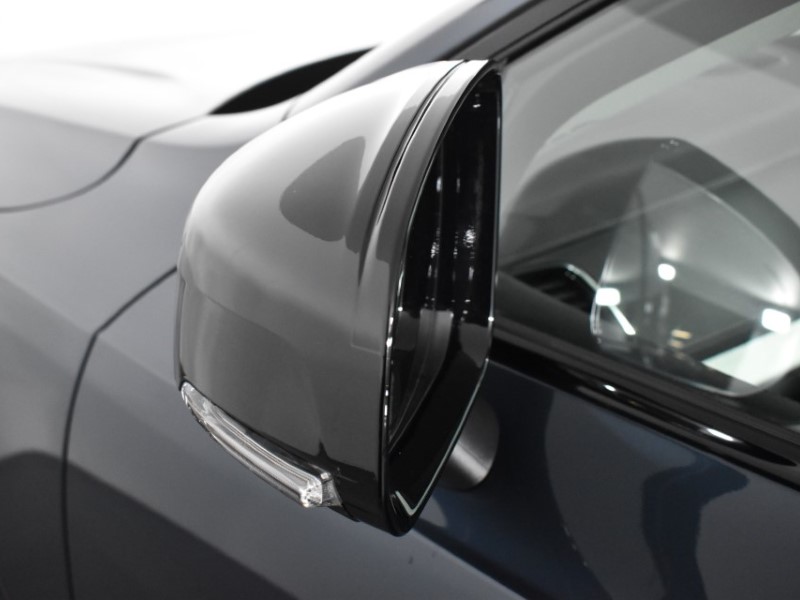 2024 (24) VOLVO XC90 2.0 B5P [250] Plus Dark 5dr AWD Geartronic 3356745