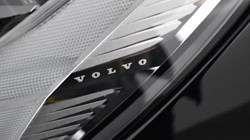 2023 (72) VOLVO XC60 2.0 B4D Plus Dark 5dr AWD Geartronic 2990480