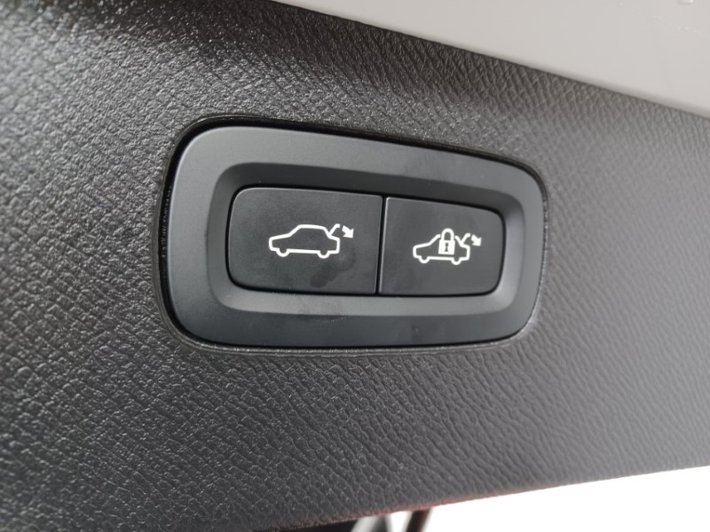 2024 (24) VOLVO XC90 2.0 T8 [455] RC PHEV Ultimate Dark 5dr AWD Gtron 3497078