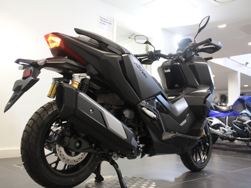  Honda ADV350 5176109