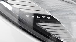 2023 (73) VOLVO XC60 2.0 B5P Plus Dark 5dr AWD Geartronic 3052676