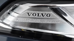 2023 (23) VOLVO XC90 2.0 B5P [250] Plus Dark 5dr AWD Geartronic 3067880