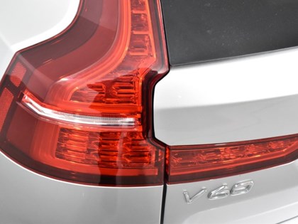 2019 (19) VOLVO V60 2.0 D4 [190] R DESIGN 5dr Auto