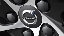 2021 (21) VOLVO XC60 2.0 T6 Recharge PHEV R DESIGN 5dr AWD Auto 3103046