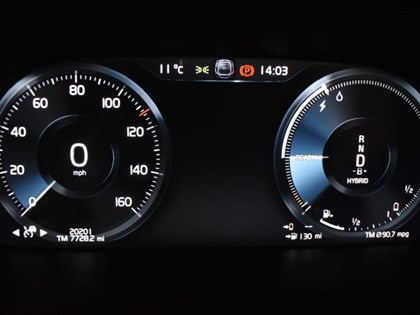 2021 (21) VOLVO XC60 2.0 T6 Recharge PHEV R DESIGN 5dr AWD Auto