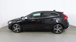 2019 (19) VOLVO V40 T3 [152] R DESIGN Edition 5dr Geartronic 3147883