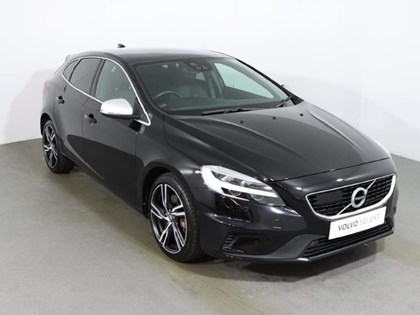 2019 (19) VOLVO V40 T3 [152] R DESIGN Edition 5dr Geartronic