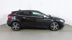 2019 (19) VOLVO V40 T3 [152] R DESIGN Edition 5dr Geartronic 3147882