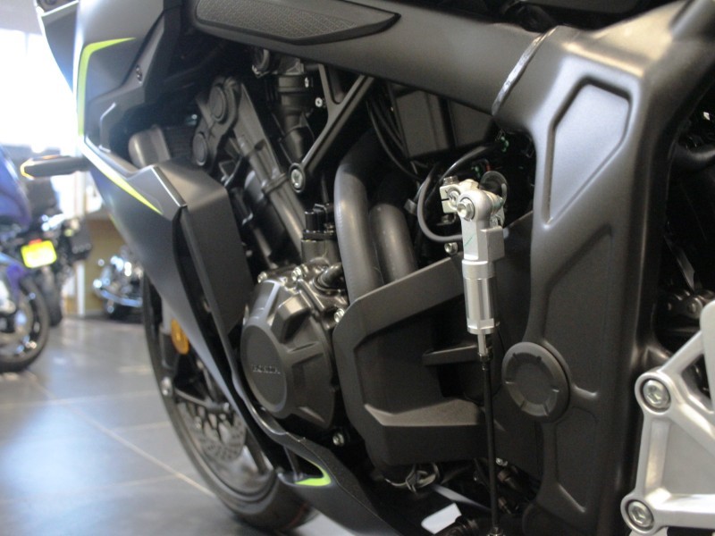  Honda CBR650R E-Clutch 5176343