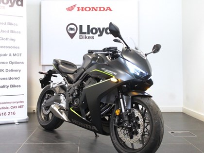 Honda CBR650R E-Clutch