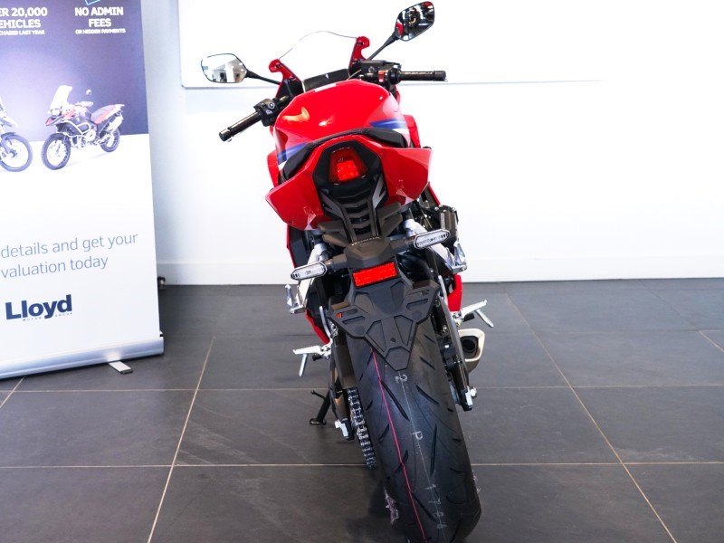  Honda CBR650R E-Clutch 5243734