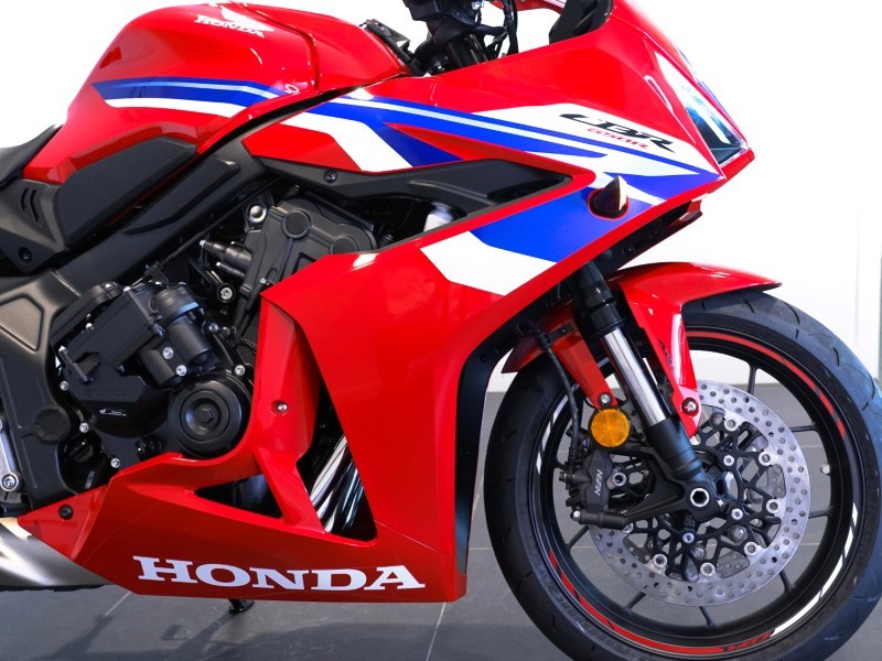  Honda CBR650R E-Clutch 5243750