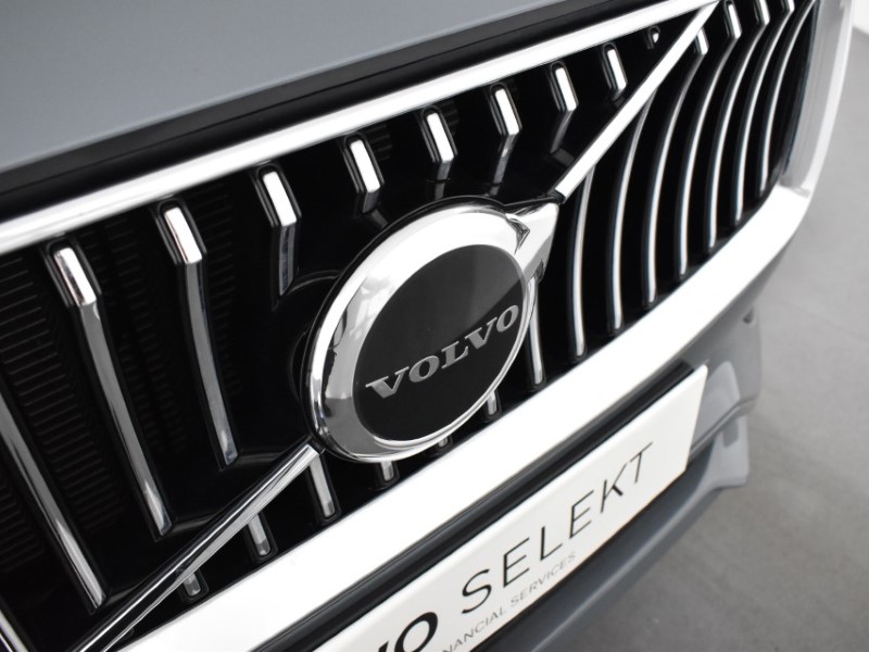 2022 (72) VOLVO XC90 2.0 B5P [250] Core 5dr AWD Geartronic 3282121