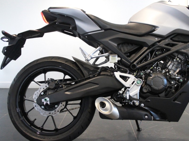  Honda CB125R 5317956