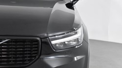 2018 (68) VOLVO XC40 2.0 T4 R DESIGN 5dr AWD Geartronic 3378643