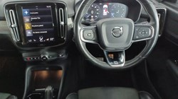 2018 (68) VOLVO XC40 2.0 T4 R DESIGN 5dr AWD Geartronic 3378611