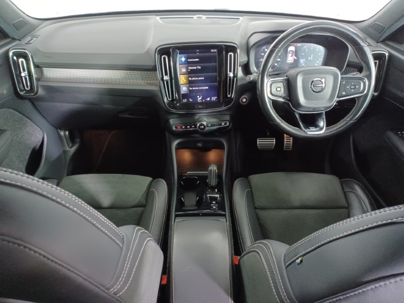 2018 (68) VOLVO XC40 2.0 T4 R DESIGN 5dr AWD Geartronic 3378612