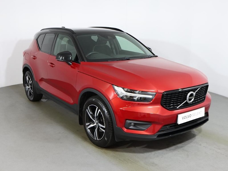 Used 2020 VOLVO XC40 1.5 T3 [163] R DESIGN 5dr Fusion Red 
