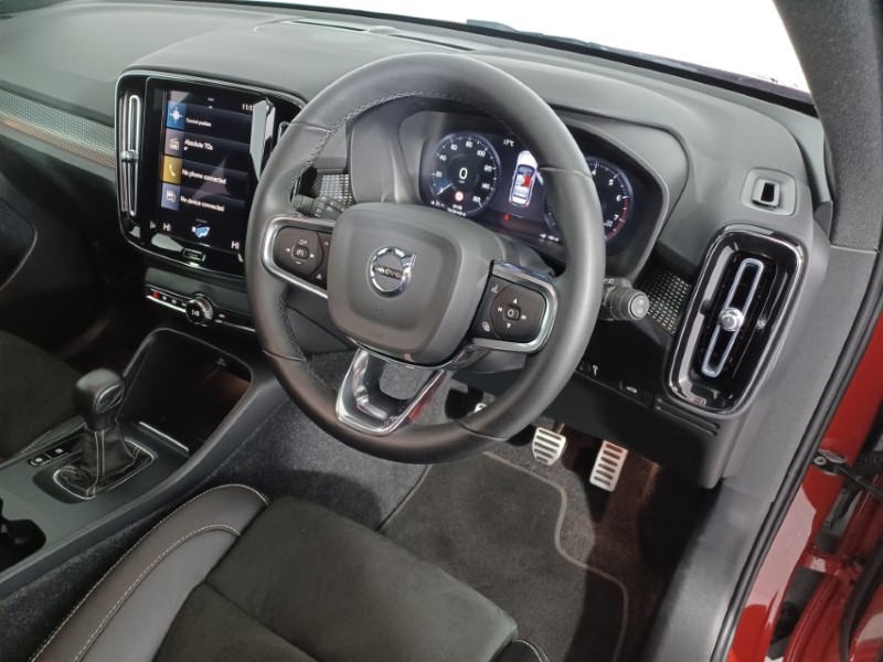 2021 (21) VOLVO XC40 1.5 T3 [163] R DESIGN 5dr 3429549