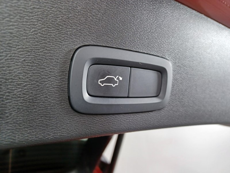 2021 (21) VOLVO XC40 1.5 T3 [163] R DESIGN 5dr 3429555