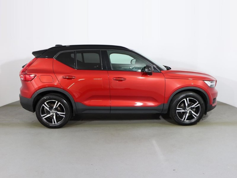 2021 (21) VOLVO XC40 1.5 T3 [163] R DESIGN 5dr 3429543