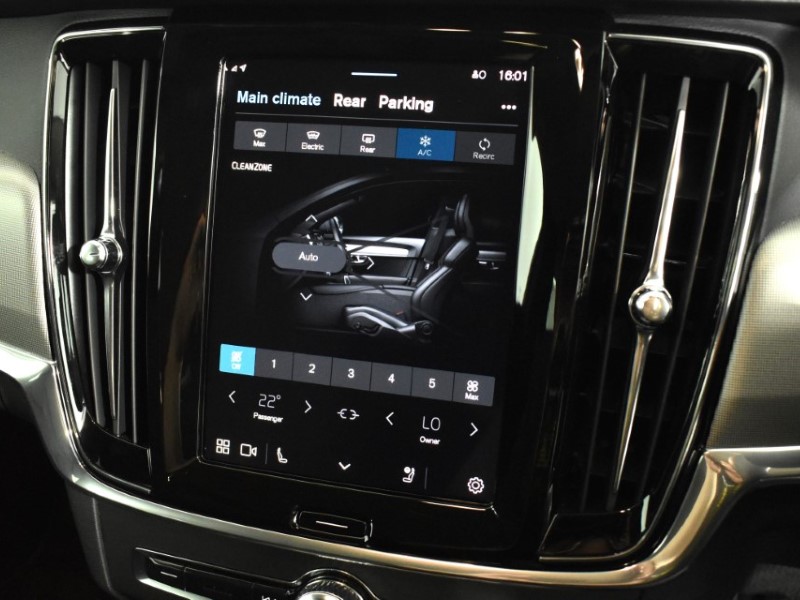 2023 (23) VOLVO V90 2.0 B4P Plus Dark 5dr Auto 3473160