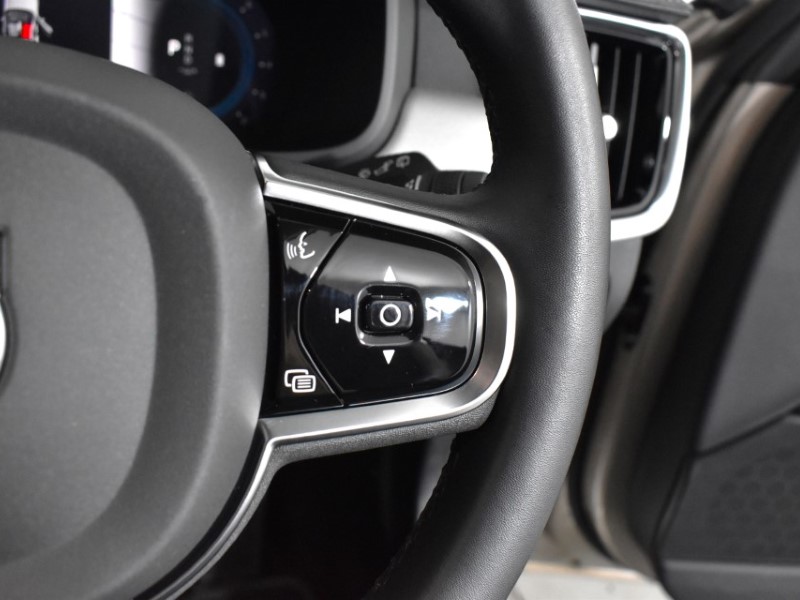 2023 (23) VOLVO V90 2.0 B4P Plus Dark 5dr Auto 3473168