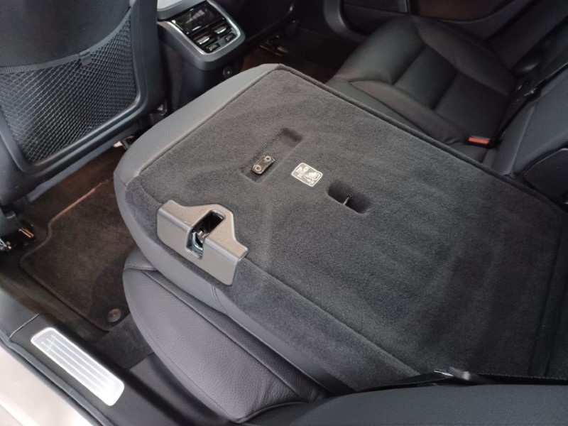 2023 (23) VOLVO V90 2.0 B4P Plus Dark 5dr Auto 3473154