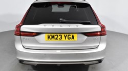 2023 (23) VOLVO V90 2.0 B4P Plus Dark 5dr Auto 3473127