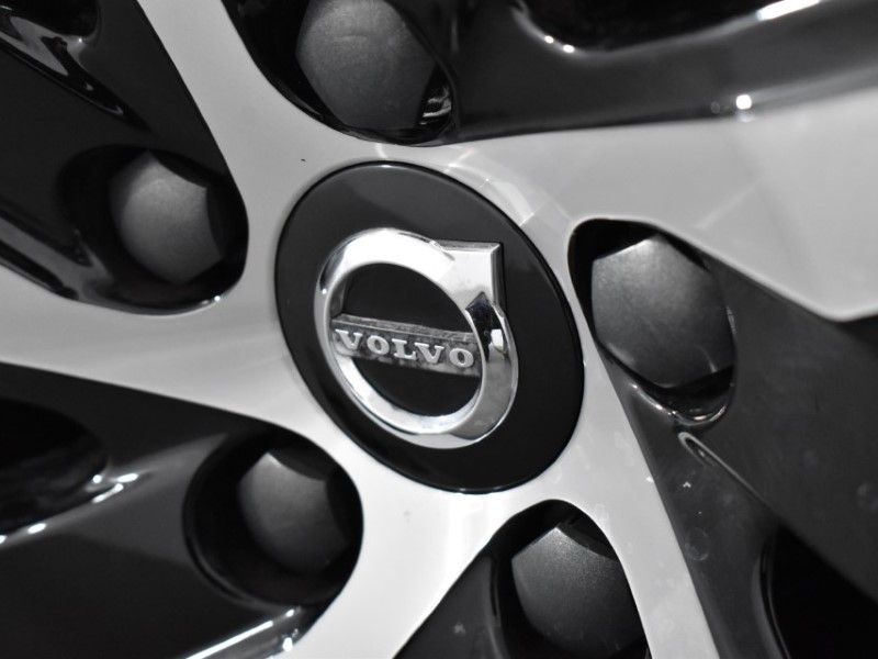 2023 (23) VOLVO V90 2.0 B4P Plus Dark 5dr Auto 3473179