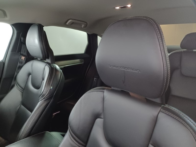 2017 (17) VOLVO S90 2.0 D4 Inscription 4dr Geartronic 3476788