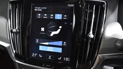 2017 (17) VOLVO S90 2.0 D4 Inscription 4dr Geartronic 3476797