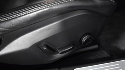 2017 (17) VOLVO S90 2.0 D4 Inscription 4dr Geartronic 3476807