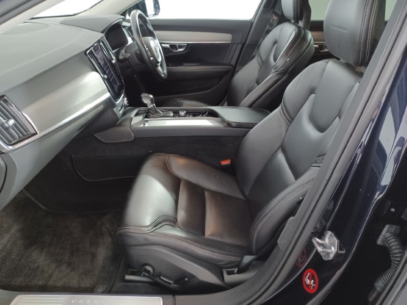 2017 (17) VOLVO S90 2.0 D4 Inscription 4dr Geartronic 3476786