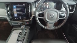 2017 (17) VOLVO S90 2.0 D4 Inscription 4dr Geartronic 3476781