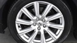 2017 (17) VOLVO S90 2.0 D4 Inscription 4dr Geartronic 3476808