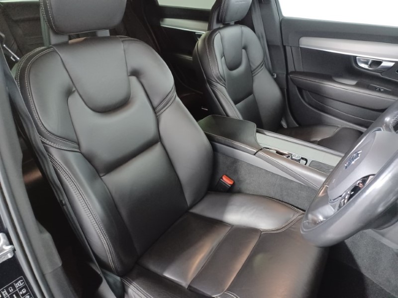 2017 (17) VOLVO S90 2.0 D4 Inscription 4dr Geartronic 3476779