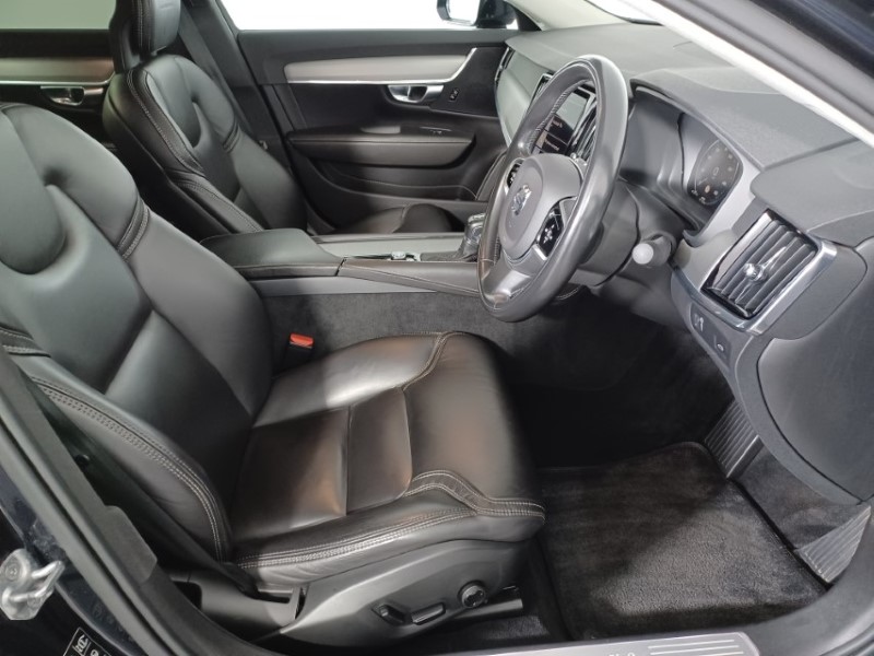 2017 (17) VOLVO S90 2.0 D4 Inscription 4dr Geartronic 3476778