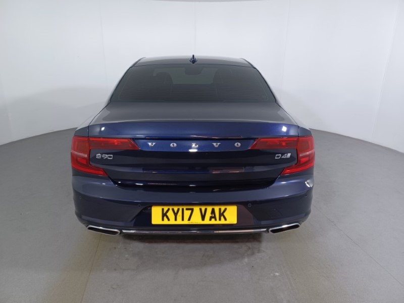 2017 (17) VOLVO S90 2.0 D4 Inscription 4dr Geartronic 3557350