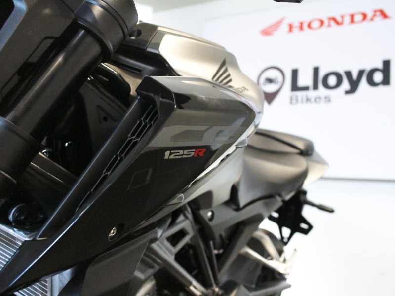  Honda CB125R 5318195