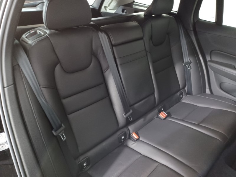 2019 (68) VOLVO V60 2.0 D4 [190] Momentum Pro 5dr Auto 3492920