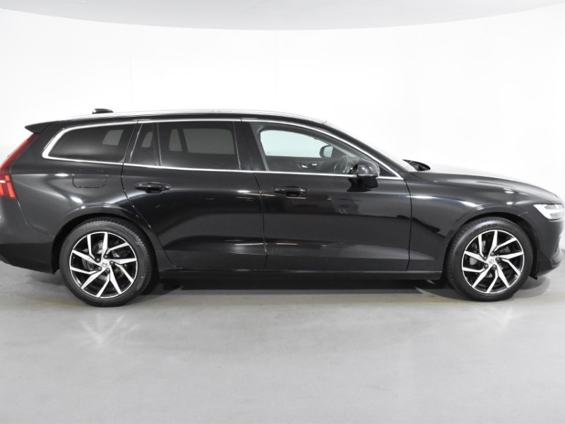 2019 (68) VOLVO V60 2.0 D4 [190] Momentum Pro 5dr Auto 3492911